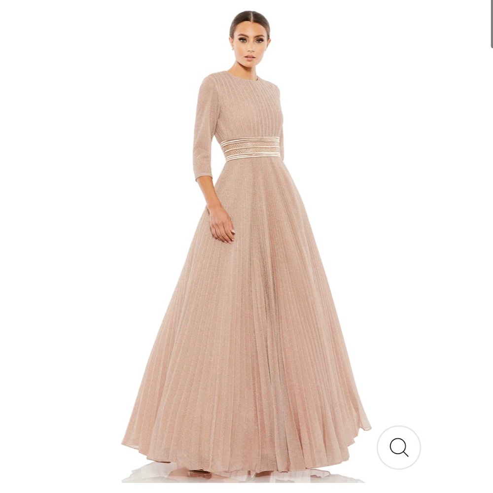 NWT Ieena for Mac Duggal Style 30700 Gown in Rose Gold SIZE 12. MSRP $498